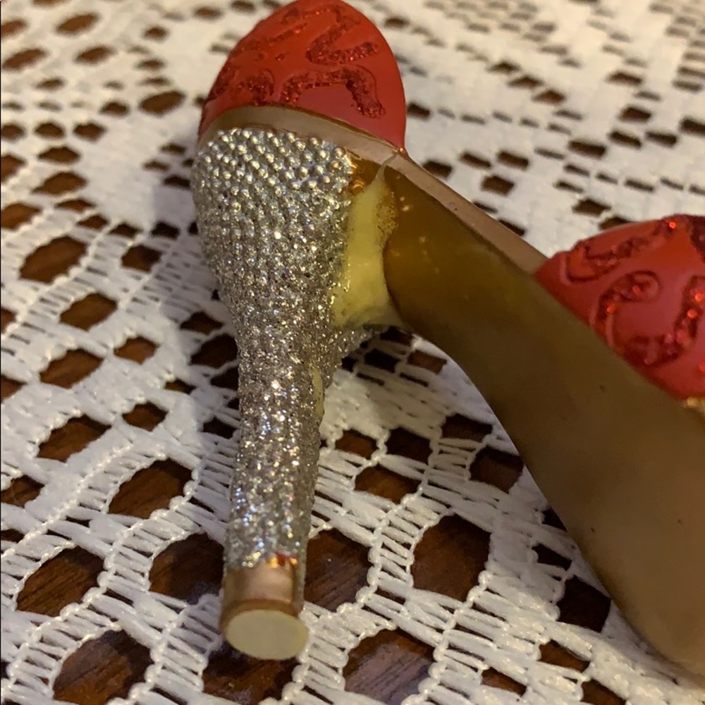 Marilyn Monroe miniature collectible shoe - Picture 7 of 8